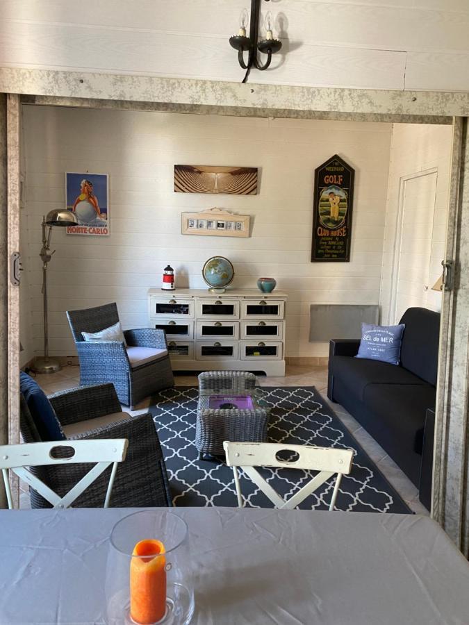 הולגאט Villa Les Carlins מראה חיצוני תמונה